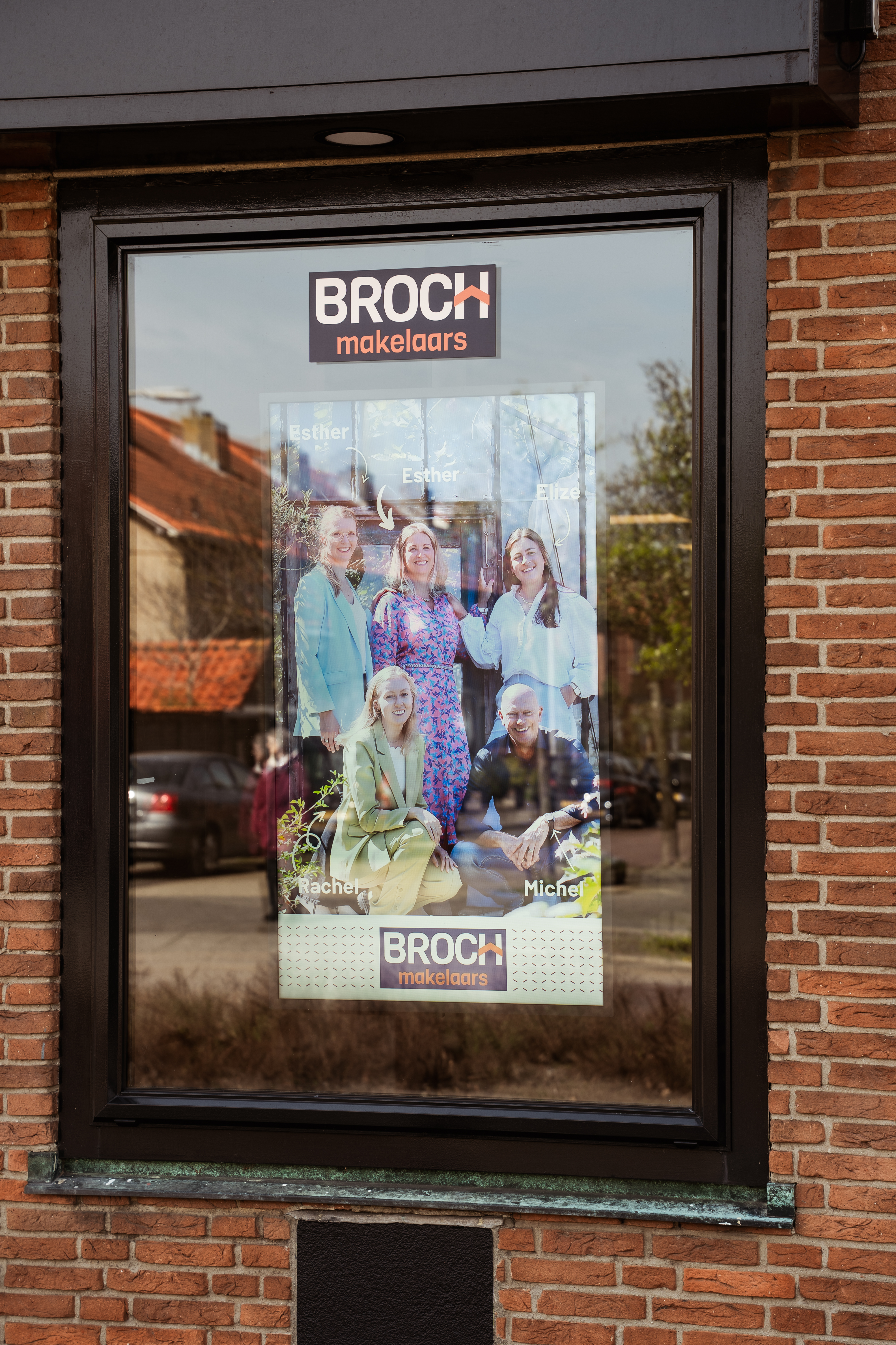 20260409BROCH006