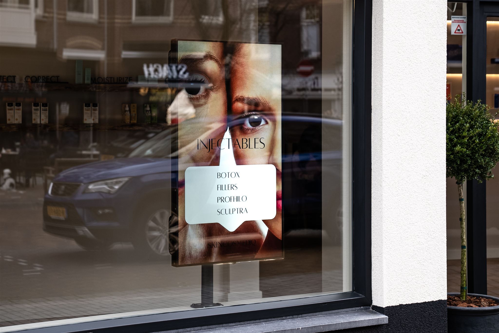 Digital Signage Display in Winkel Etalage